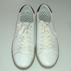 Wezc OCPO2 OFF COURT PRO sneakers